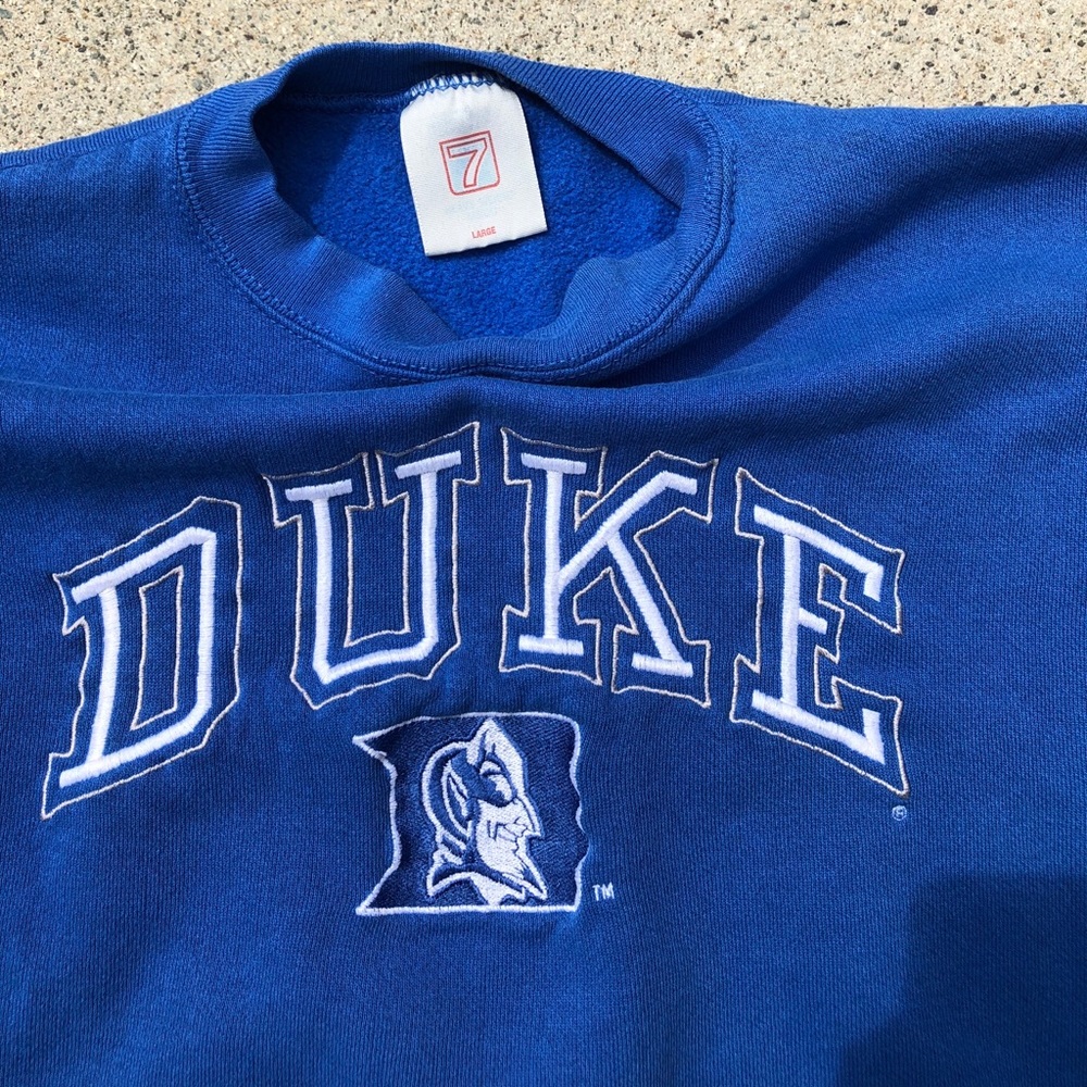 Vintage Crewneck - Picture 2 of 3